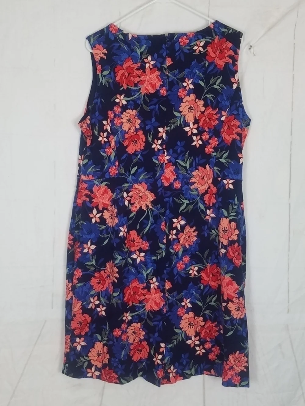 Lands end floral shift dress - Picture 4 of 7